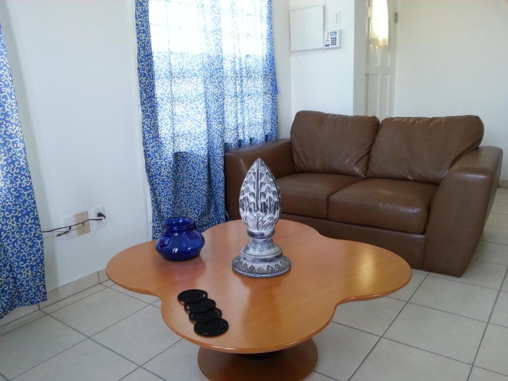 Orange Rembrandt Studio Apartments Willemstad Habitación foto
